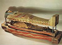 Double cercueil et momie - Basse Epoque - 500 av JC (1).jpg